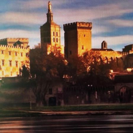 Studio 24M2 Intra-Muros Avignon Luaran gambar