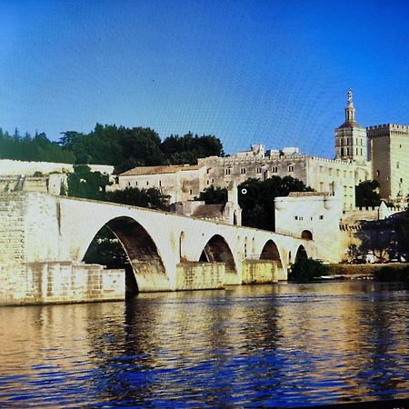 Studio 24M2 Intra-Muros Avignon Luaran gambar